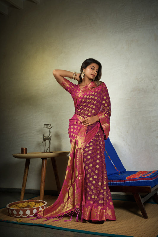 Vardha Magenta Pink Golden Zari Banarasi Chiffon Saree | Swadesiicart