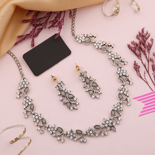Tehzeeb Creations Silver Pleated White Diamond With Grey Beads Necklace Set - Swadesiicart