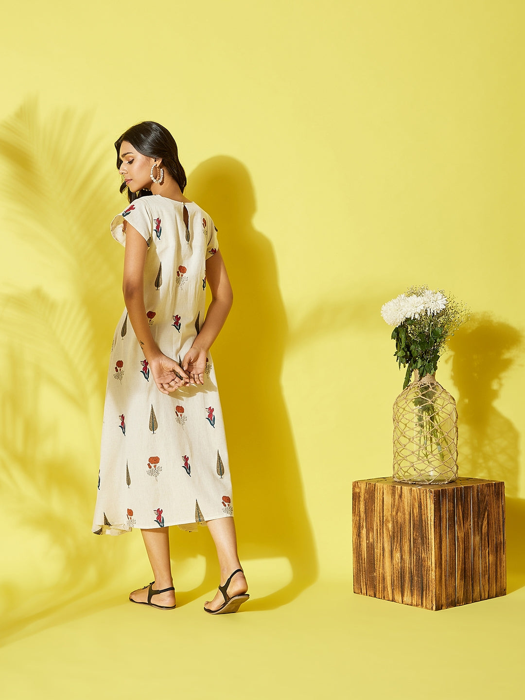 InWeave Muria Groovy Art Dress - Swadesiicart
