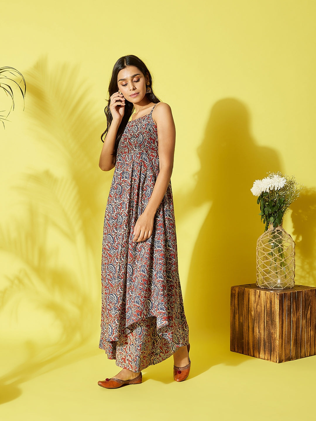 InWeave Women's Maroon Kalamkari Strappy Set - Swadesiicart