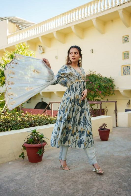 Vaasva Women SkyBlue Muslin Embroidered Kurta,Pant & Dupatta Set | Swadesiicart