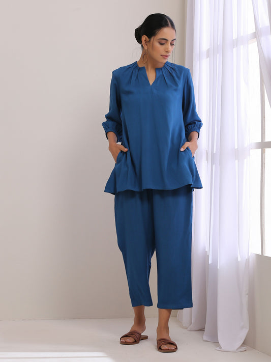trueBrowns Classic Blue Dobby Pleated Co-Ord Set - Swadesiicart