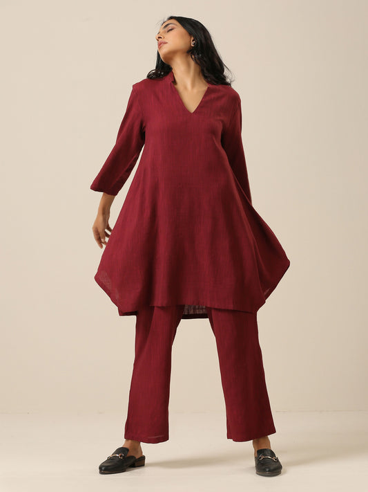 trueBrowns Ruby Wine Slub Textured Collar Co-Ord Set - Swadesiicart