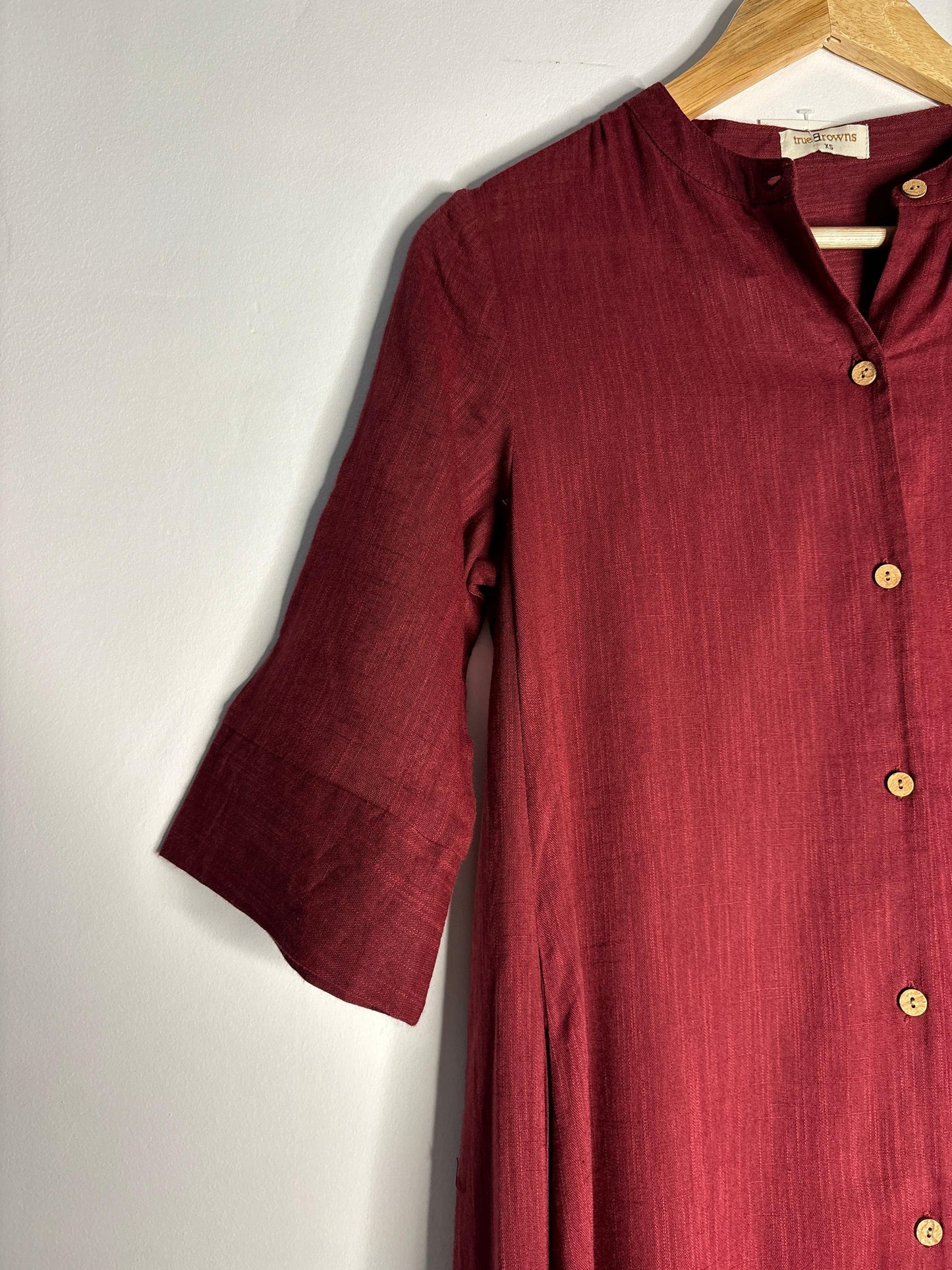 trueBrowns Maroon Slub Kurta | Swadesiicart