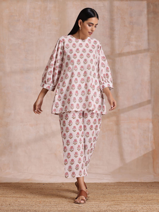trueBrowns Pink Brown Buta On White Block Print Cotton Baggy Sleeve Co-Ord Set - Swadesiicart