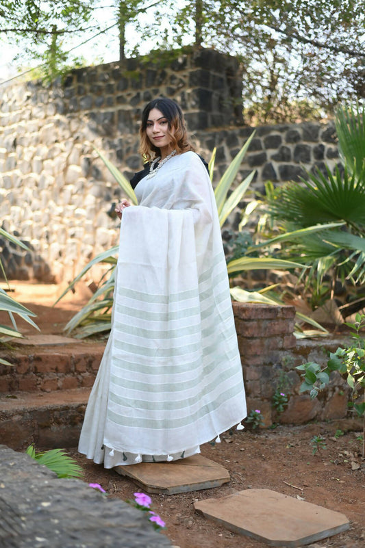 Very Much Indian Pure Linen Saree With Sleek Border And Exclusive Design - Grey | Swadesiicart