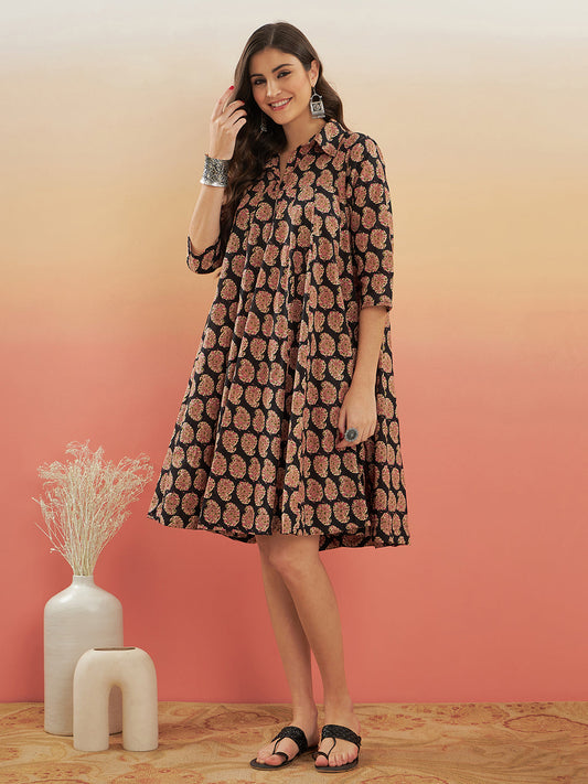 InWeave Women's Black Small Paisley Kalamkari Flared Dress - Swadesiicart