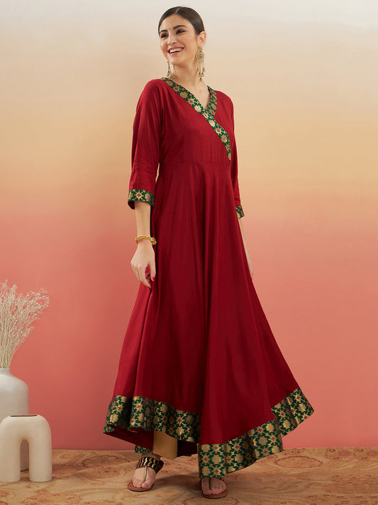 InWeave Women's Maroon Green Border Anarkali Kurta - Swadesiicart
