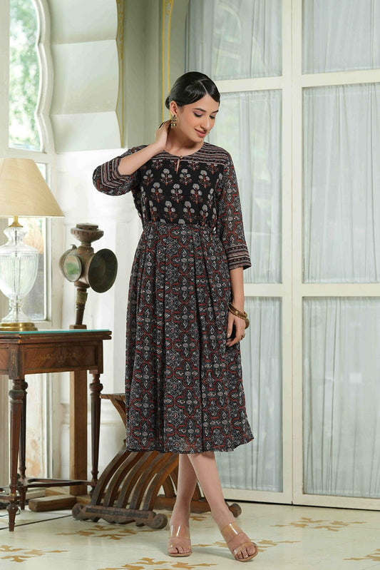 Juniper Black Georgette Festive Printed Anarkali Flared Anarkali Kurta For Women | Swadesiicart