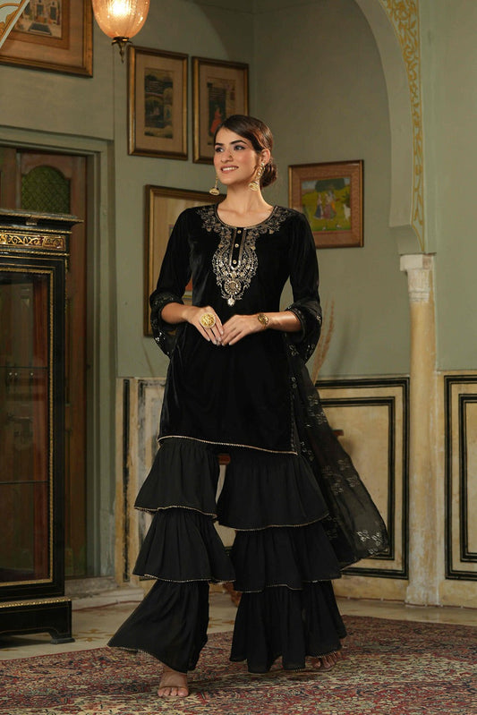 Juniper Black Velvet Festive Solid Straight Skd For Women | Swadesiicart