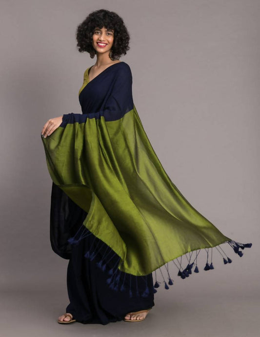 Suta Blue Green Colourblocked Cotton Blend Saree | Swadesiicart