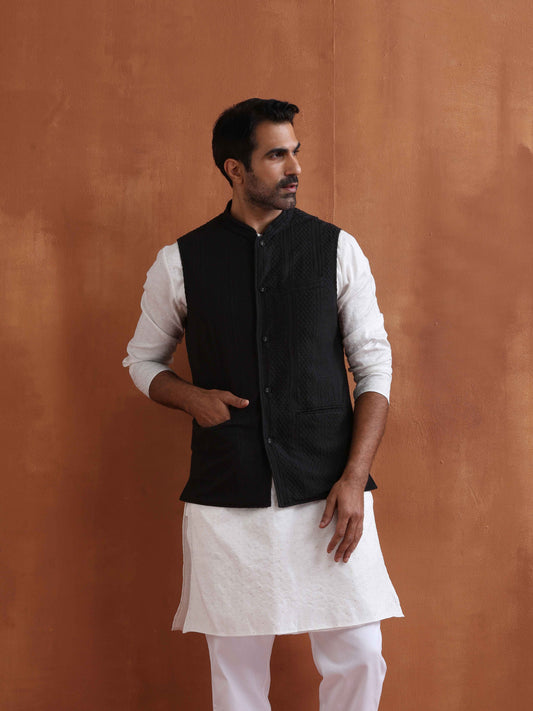 trueBrowns Men's Black Textured Cotton Dobby Nehru Jacket | Swadesiicart