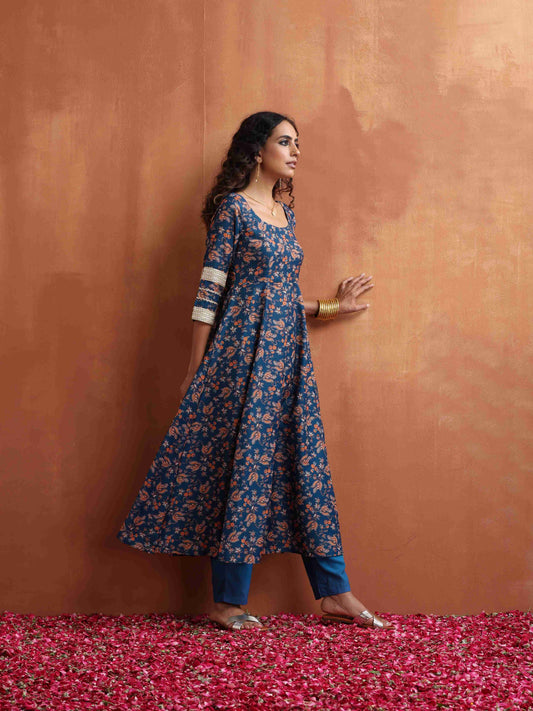 trueBrowns Blue Print Flared Anarakali Kurta Set | Swadesiicart