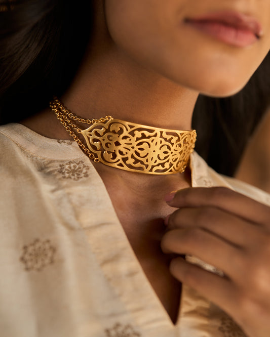 trueBrowns Gold-Polished Choker | Swadesiicart