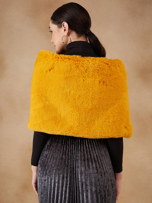 InWeave Women's Yellow Long Faux Fur Cape