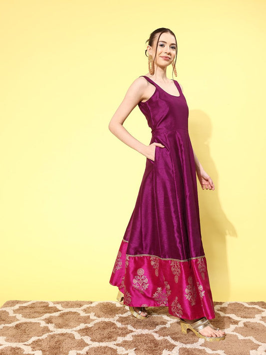 Ahalyaa Ethnic Motifs Printed Maxi Dress | Swadesiicart