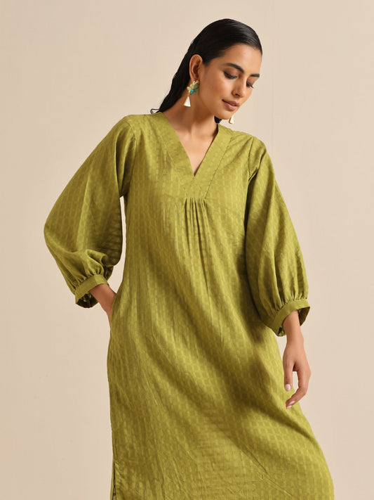 trueBrowns Fresh Green Dobby Puff Sleeve Kurta Pant Set | Swadesiicart