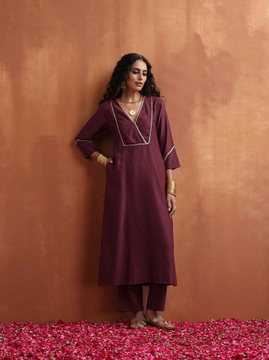 trueBrowns Maroon Straight Kurta Set | Swadesiicart