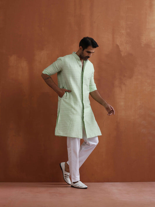 trueBrowns Men's Green Sequin Chanderi Kurta | Swadesiicart