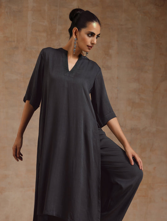 trueBrowns Grey Modal Satin High-Low Relax Kurta Set | Swadesiicart