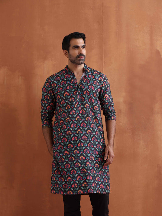 trueBrowns Men's Black Floral Printed Kurta | Swadesiicart