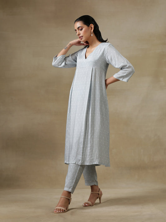 trueBrowns Grey Bandhani Printed Silk Yoke Kurta Pant Set | Swadesiicart
