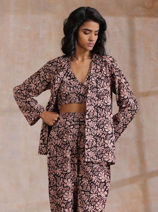 trueBrowns Black Floral Overall Bagru Print Cotton Pant Suit Set | Swadesiicart