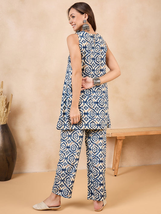 InWeave Peacock Blue White Moroccan Print Round Neck Kurta Set - Swadesiicart