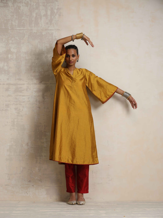 trueBrowns Gold Silk Kurta Set | Swadesiicart