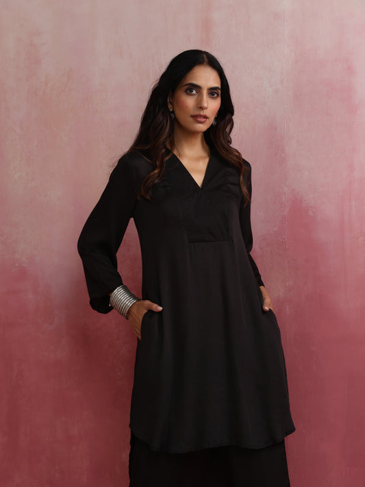trueBrowns Black V Neck Kurta Co-ord Set - Swadesiicart