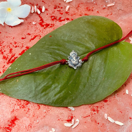 trueBrowns 925 Sterling Silver Lord Ganesh Idol Thread Rakhi | Swadesiicart