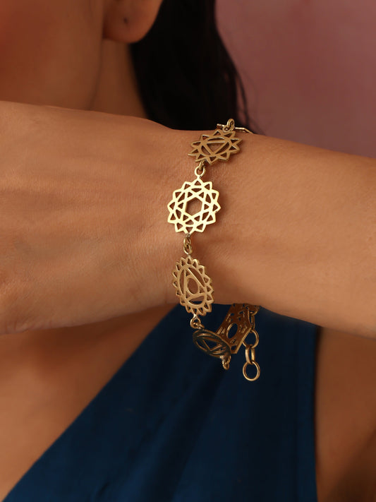 trueBrowns Brass Mandala Braclette - Swadesiicart