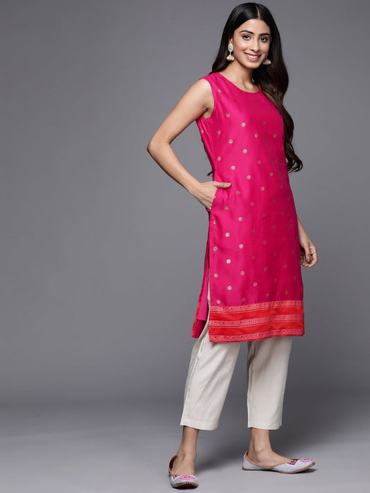 Ahalyaa Women Pink Geometric Printed Kurta | Swadesiicart
