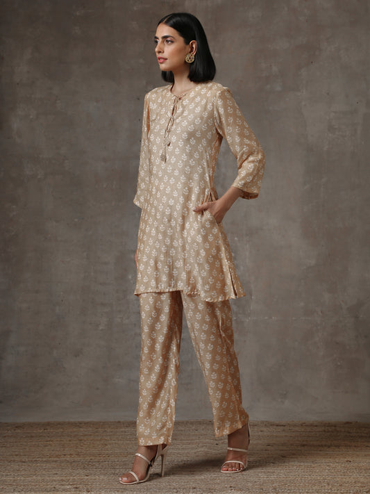 trueBrowns Beige White Printed Silk Co-Ord Set - Swadesiicart