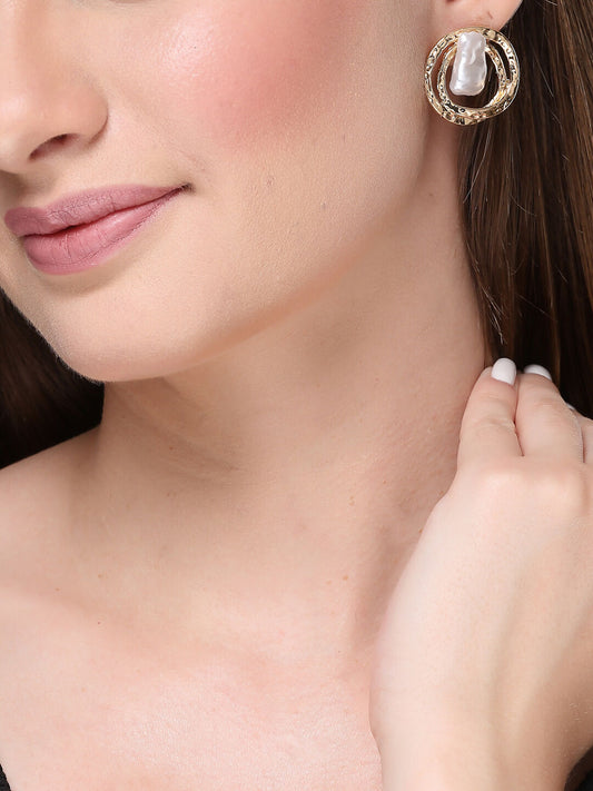 NVR Women's White & Gold-Polished Circular Shape Studs Earring | Swadesiicart