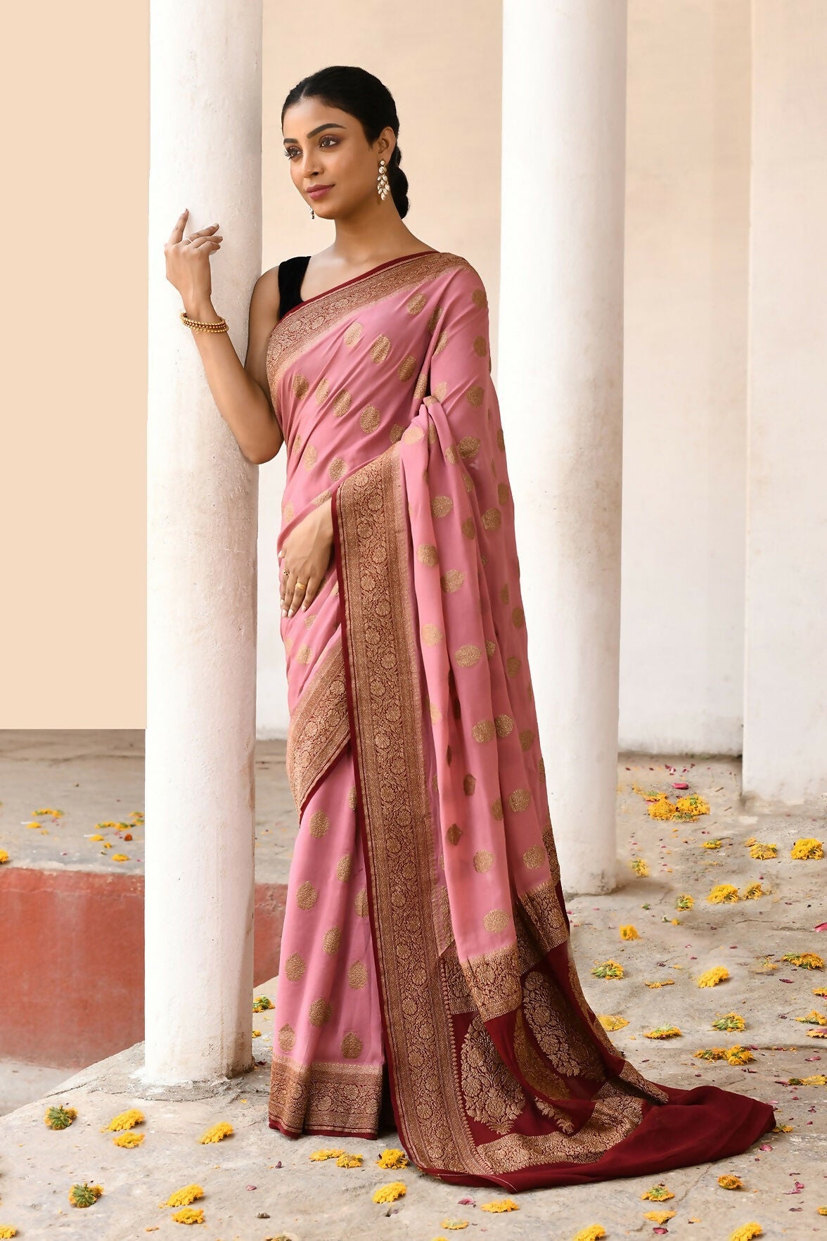 Joban Fashion Nude Pink Crepe Chiffon Pure Handloom Banarasi Silk Saree | Swadesiicart