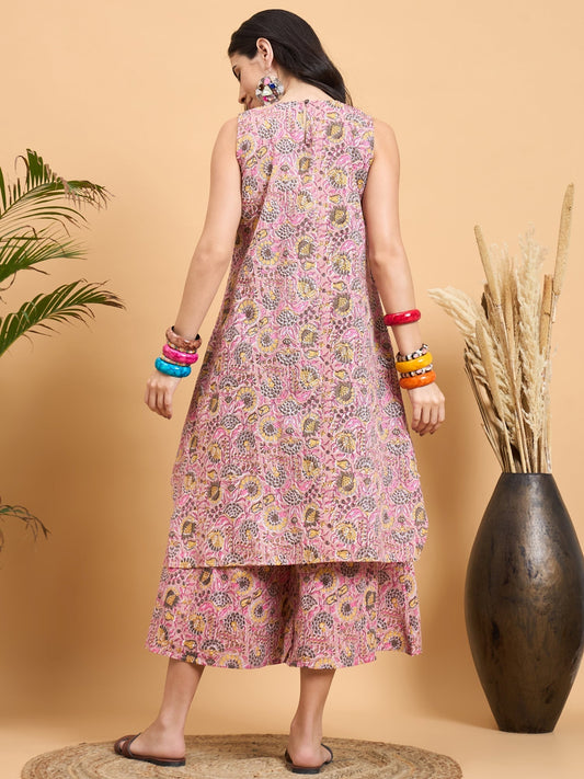 InWeave Pastel Pink Kantha Floral Jaal Short Palazzo Set - Swadesiicart