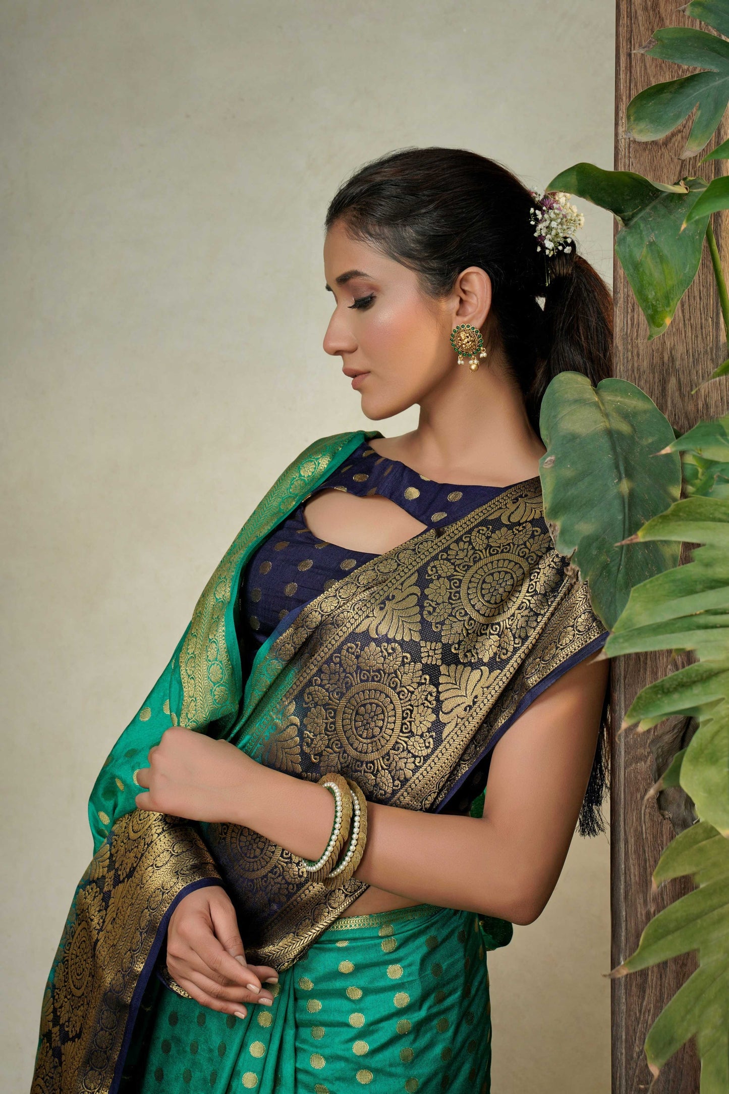 Vardha Teal Green Golden Zari Banarasi Raw Silk Saree | Swadesiicart