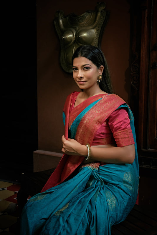 Vardha Crimson Red Golden Zari Banarasi Satin Silk Saree | Swadesiicart