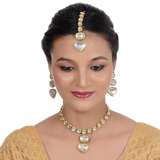 Tehzeeb Creations Back Meenakari Gold-Polished White Color Tika Earring Jewellery Set Uncut Kundan Big Faux Kundan Dibbi Kundan Choker Necklace Set | Swadesiicart