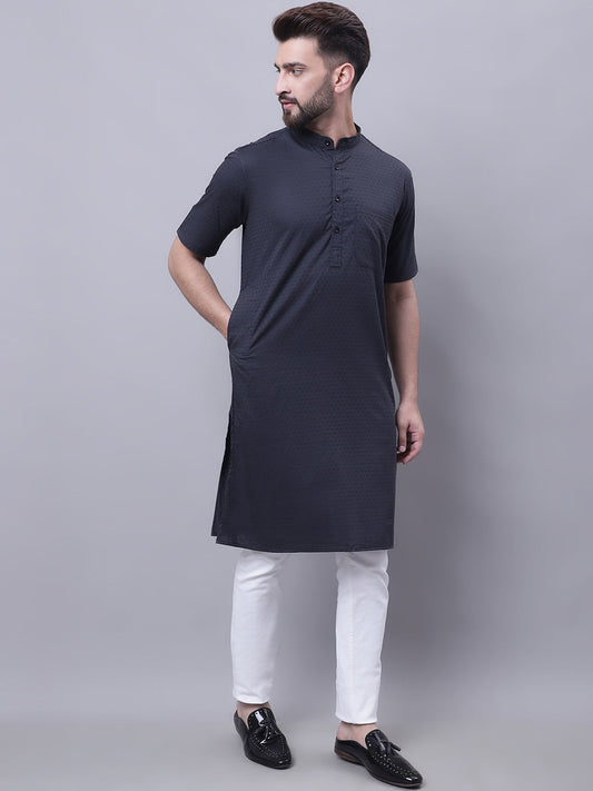 Even Apparels Black Pure Cotton Short Sleeves Kurta With Band Collar | Swadesiicart