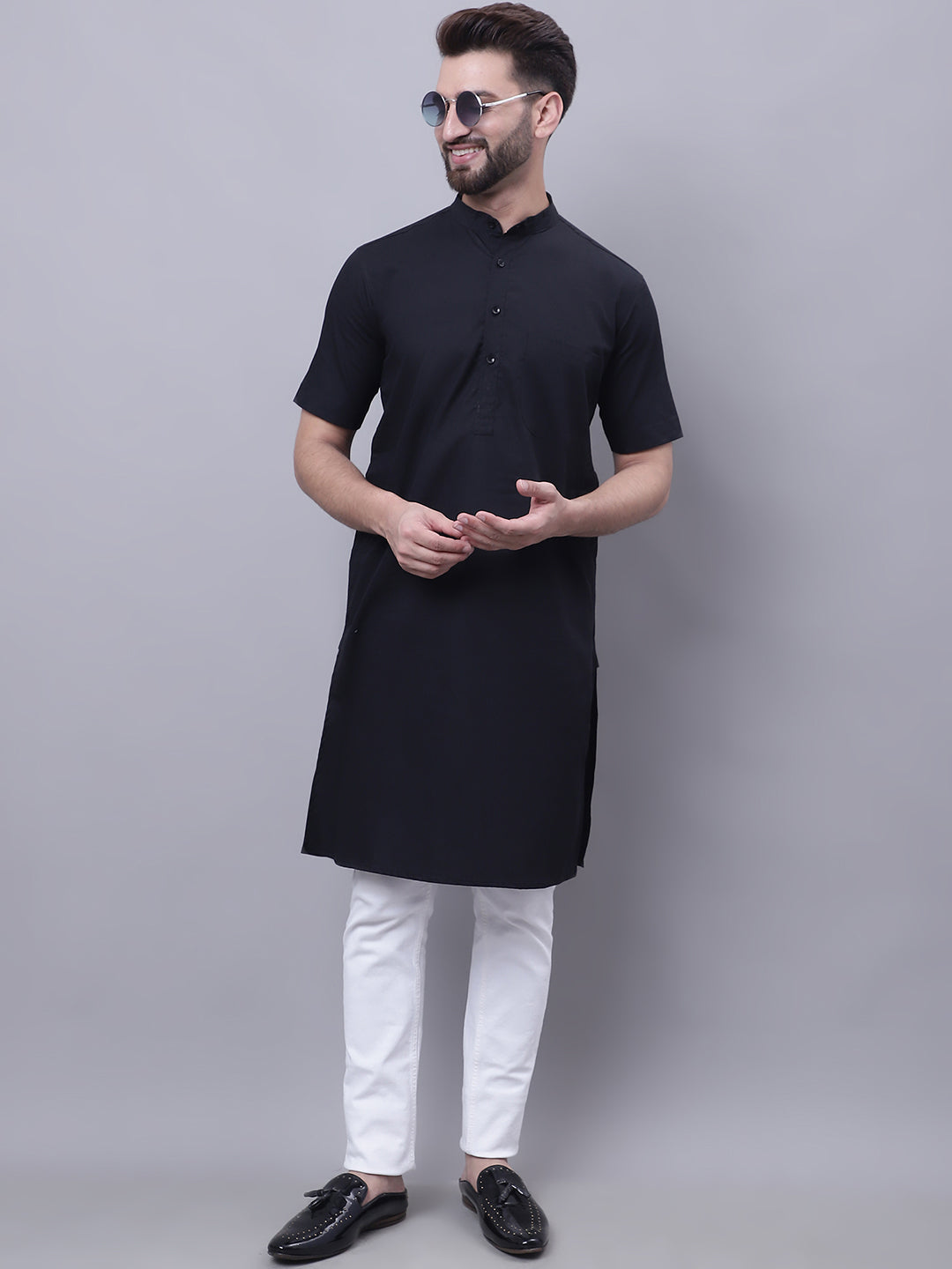 Even Apparels Black Pure Cotton Short Sleeves Kurta With Band Collar | Swadesiicart