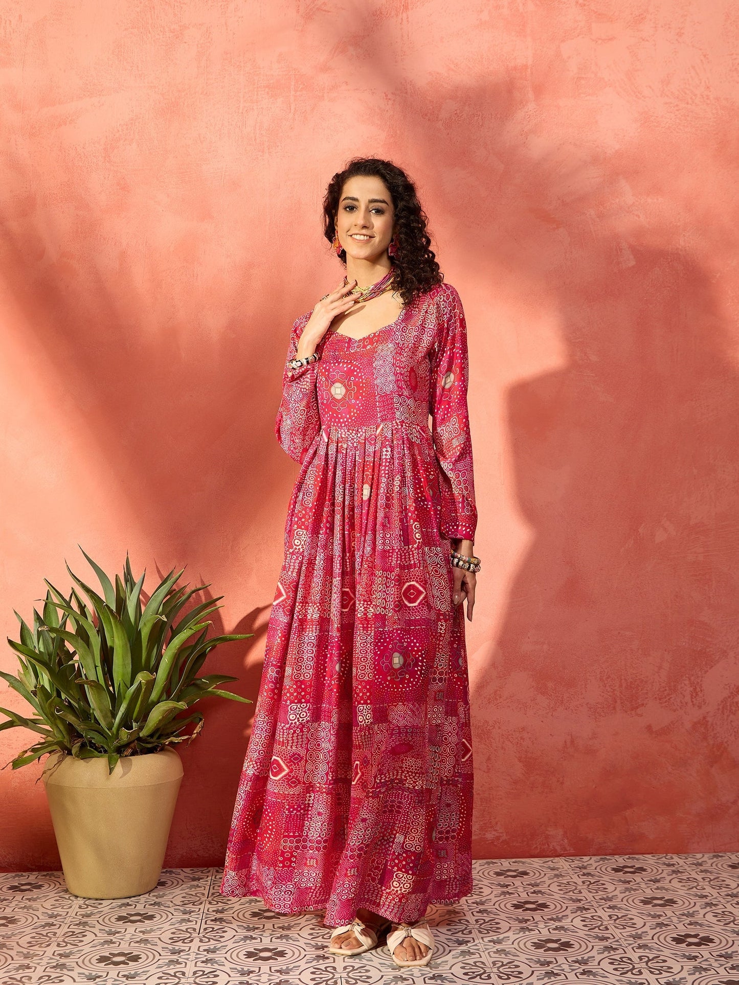 InWeave Fuchsia Sweetheart Neck Anarkali Kurta - Swadesiicart