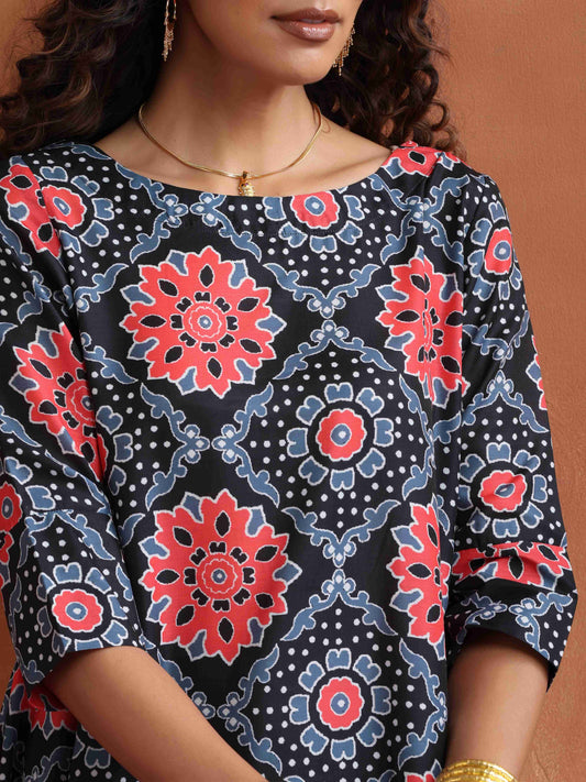 trueBrowns Black Ajrak Print A-line Kurta Set | Swadesiicart