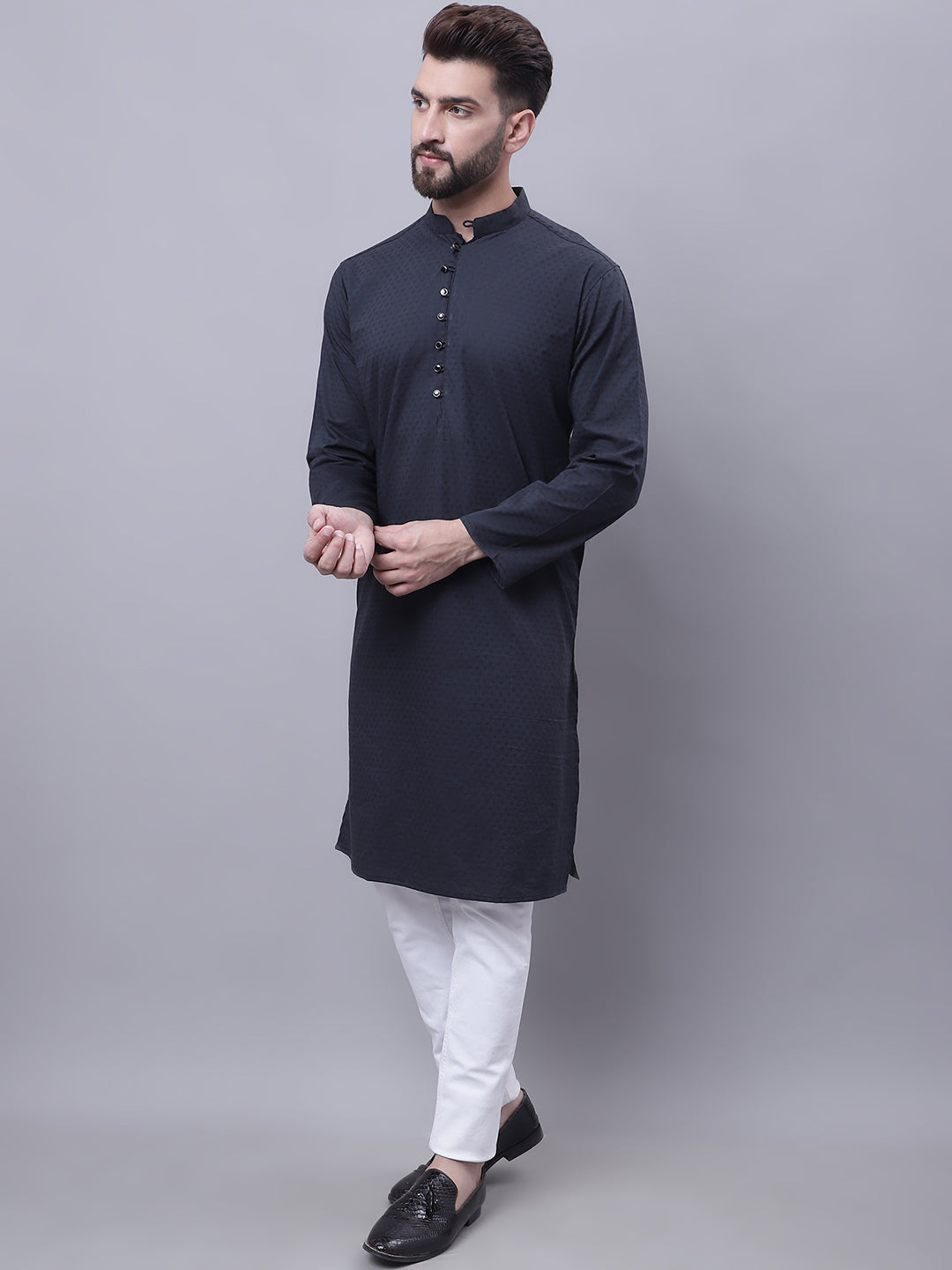 Even Apparels Black Pure Cotton Kurta With Band Collar | Swadesiicart