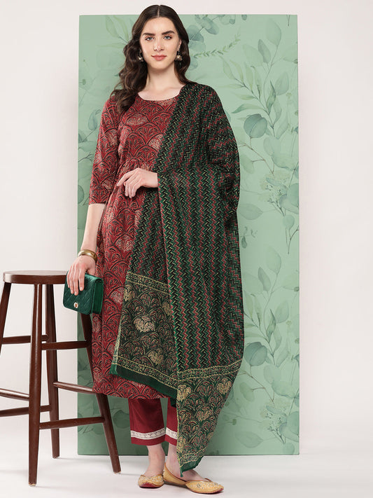 InWeave Women's Long Kurta Set Rust Ajrakh With Green Ajrakh Dupatta - Swadesiicart