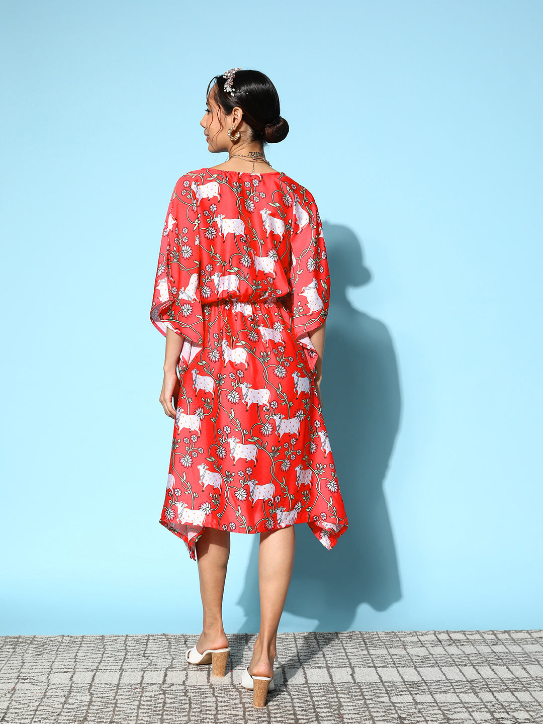 InWeave Women's Bright Pink Indian Bull Print Kaftan - Swadesiicart