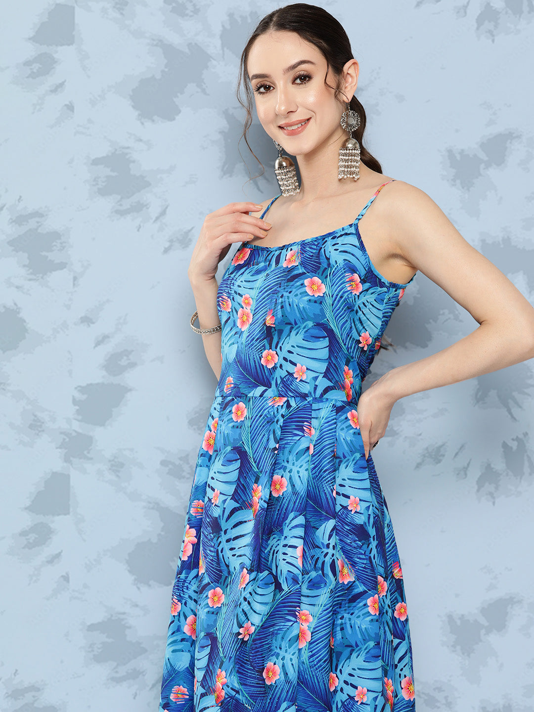 InWeave Women's Blue Pink Japanese Art Strappy Set - Swadesiicart