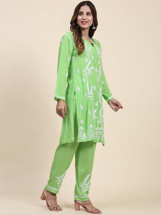 HOUSE OF KARI Floral Embroidered Chikankari Pure Cotton Kurta with Trousers | Swadesiicart