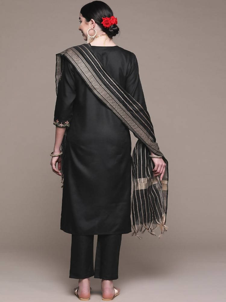 Anubhutee Black Floral Embroidered Thread Work Kurta with Trousers & With Dupatta | Swadesiicart